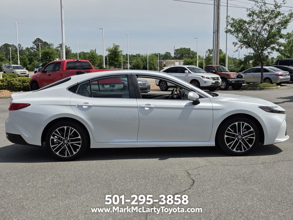 2026 Toyota CAMRY XLE