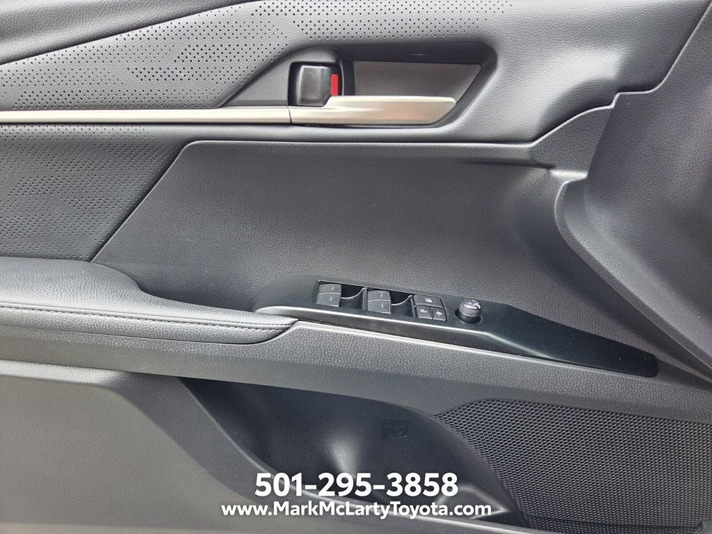 2025 Toyota CAMRY XSE