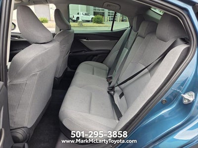 2026 Toyota CAMRY LE