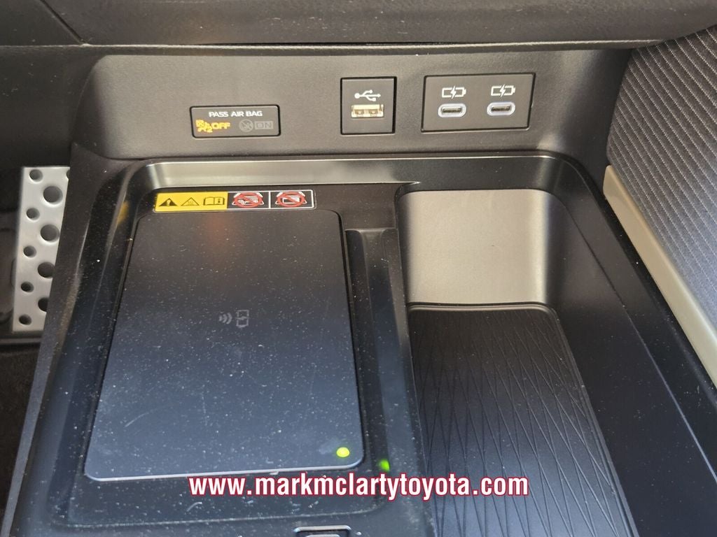 2026 Toyota Camry SE Nightshade