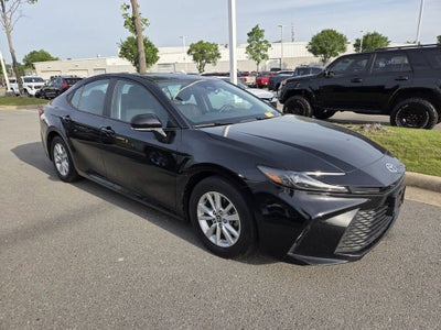 2025 Toyota CAMRY LE