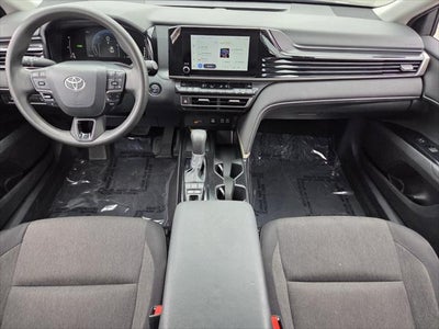 2025 Toyota CAMRY LE