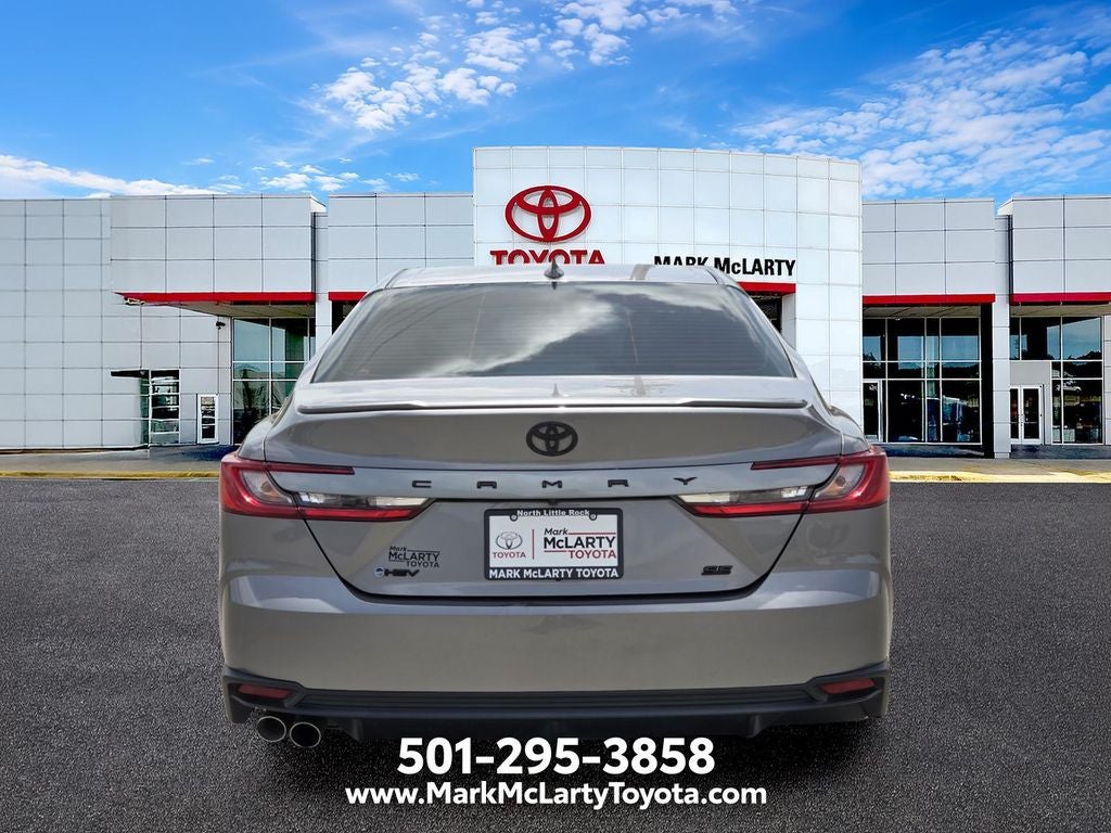 2025 Toyota Camry SE