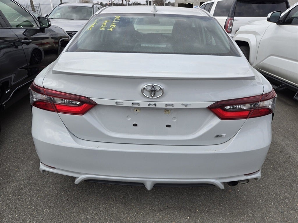 2024 Toyota CAMRY SE