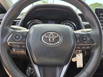 2024 Toyota CAMRY SE