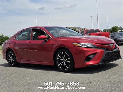 2020 Toyota CAMRY SE