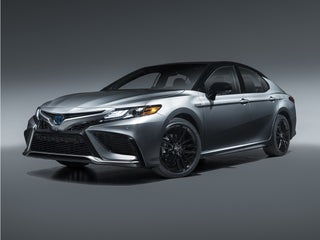 2022 Toyota Camry Hybrid SE