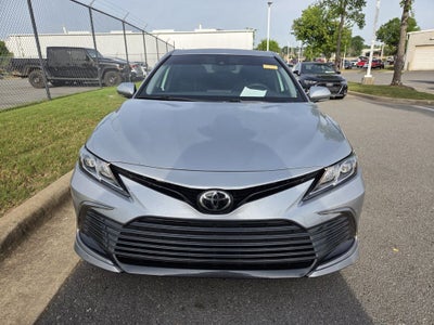 2022 Toyota CAMRY LE