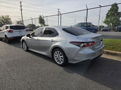 2022 Toyota CAMRY LE