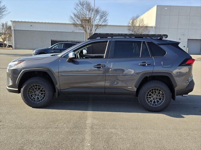 2024 Toyota RAV4 HYBRID XLE Premium