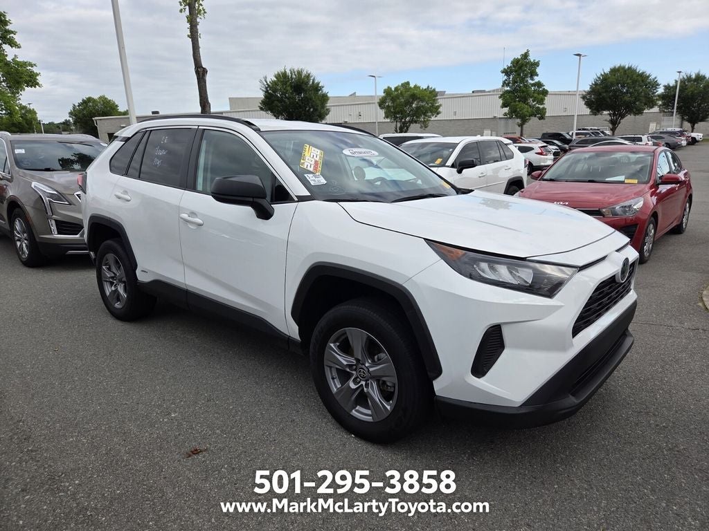 2022 Toyota RAV4 Hybrid LE