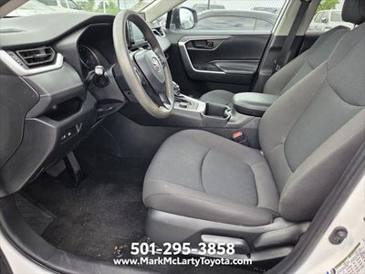 2022 Toyota RAV4 Hybrid LE