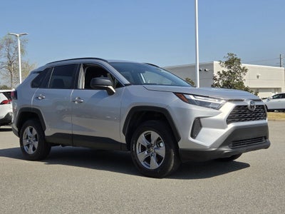 2025 Toyota RAV4 HYBRID LE