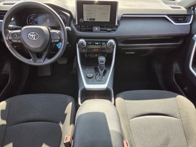 2025 Toyota RAV4 HYBRID LE