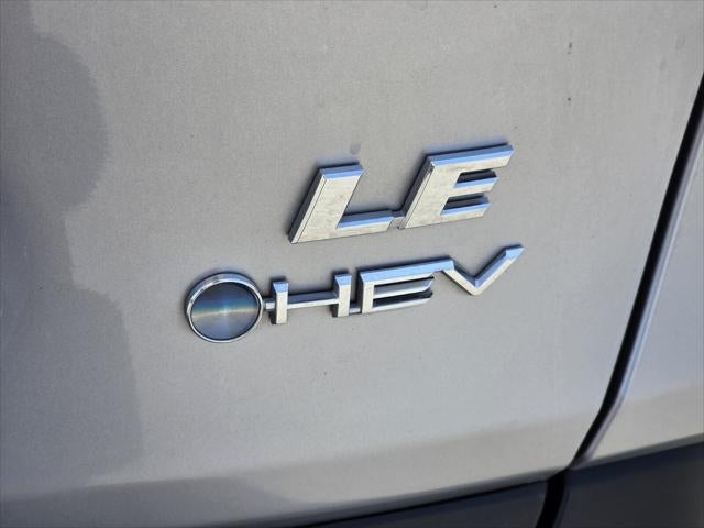 2025 Toyota RAV4 HYBRID LE