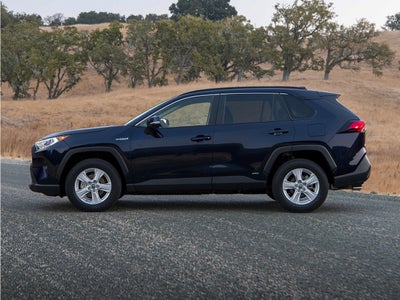 2022 Toyota RAV4 Hybrid LE