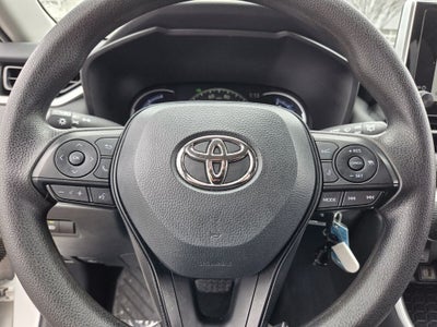 2025 Toyota RAV4 HYBRID LE
