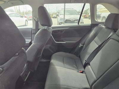 2025 Toyota RAV4 HYBRID LE