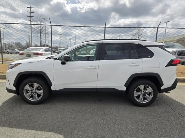 2025 Toyota RAV4 HYBRID LE