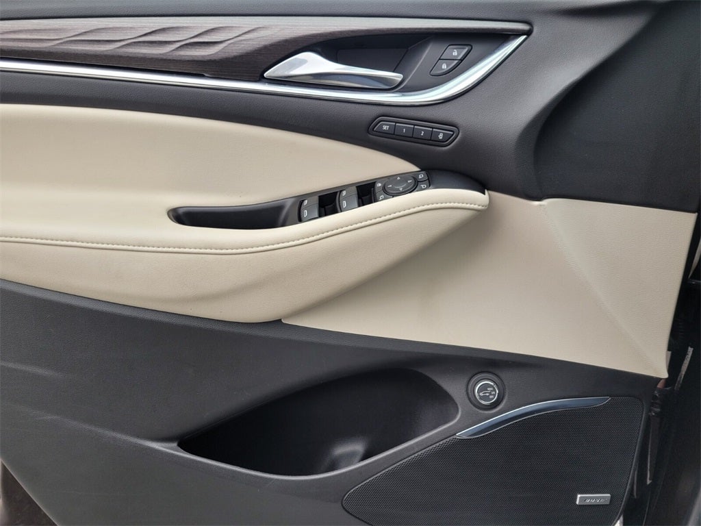 2022 Buick Enclave Avenir