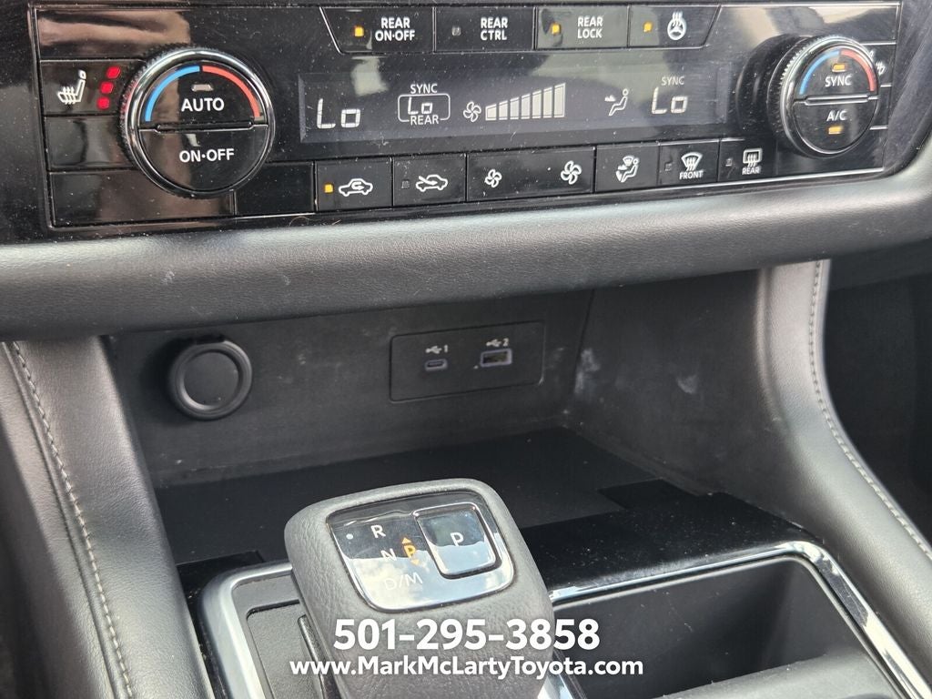 2022 Nissan Pathfinder SL