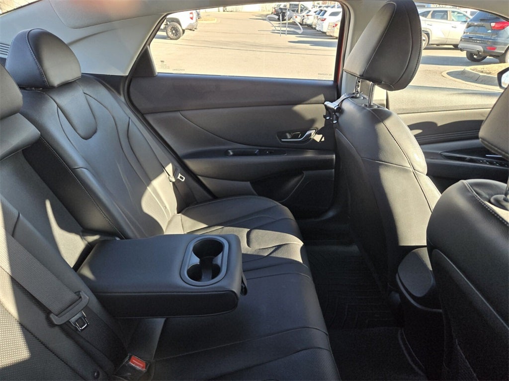 2022 Hyundai Elantra Limited