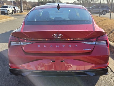 2022 Hyundai Elantra Limited