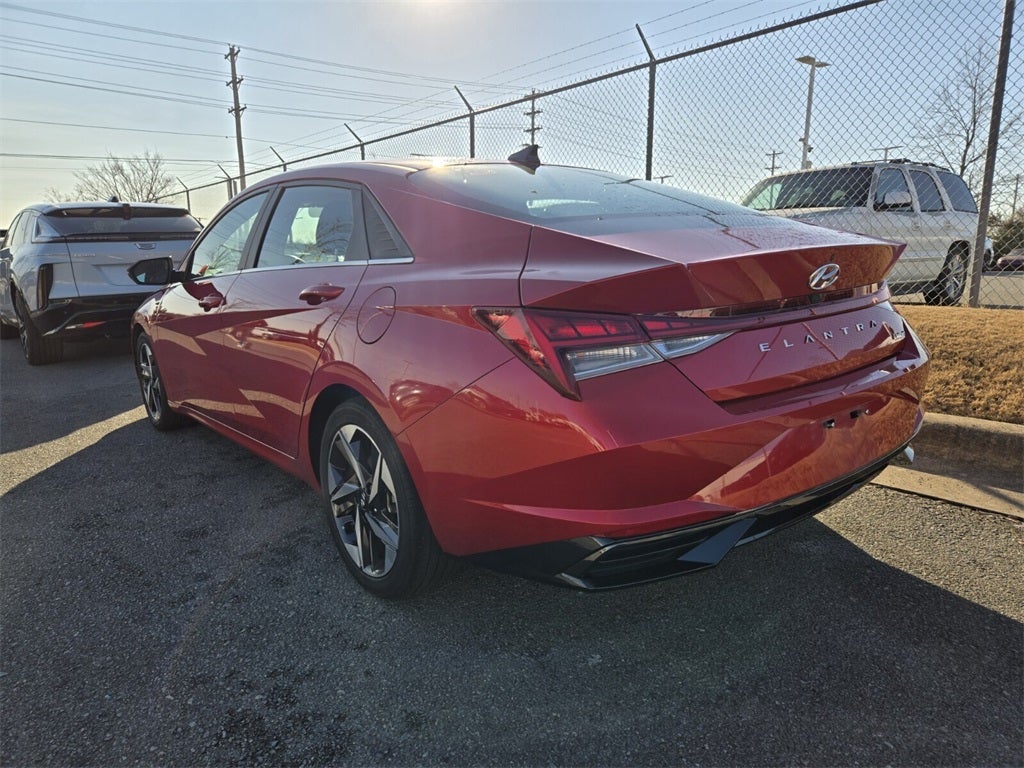 2022 Hyundai Elantra Limited