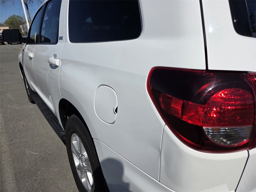 2020 Toyota Sequoia SR5