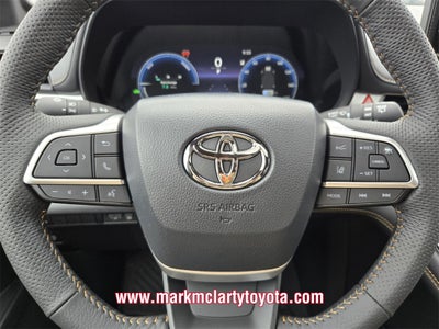 2026 Toyota Sienna Woodland Edition 7 Passenger