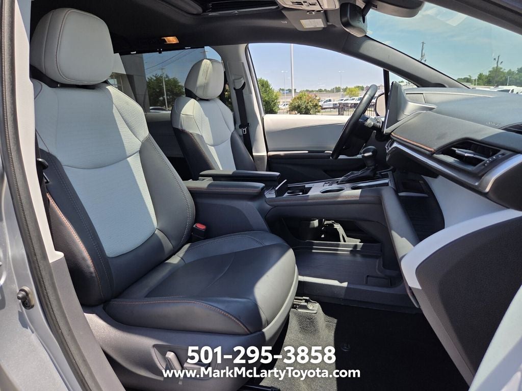 2021 Toyota SIENNA XSE XSE 7 Passenger