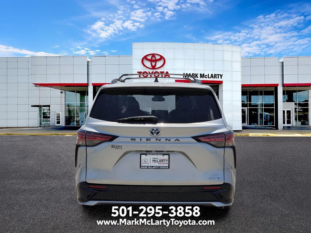 2021 Toyota SIENNA XSE XSE 7 Passenger
