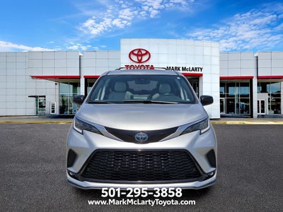 2021 Toyota SIENNA XSE XSE 7 Passenger