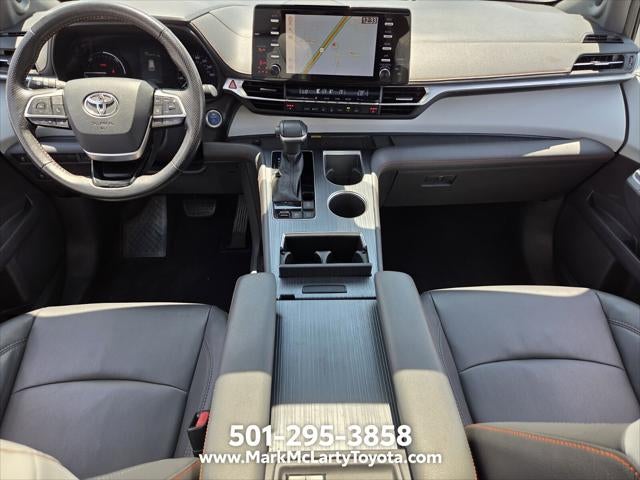 2021 Toyota SIENNA XSE XSE 7 Passenger