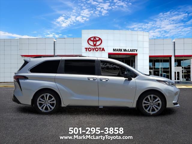 2021 Toyota SIENNA XSE XSE 7 Passenger