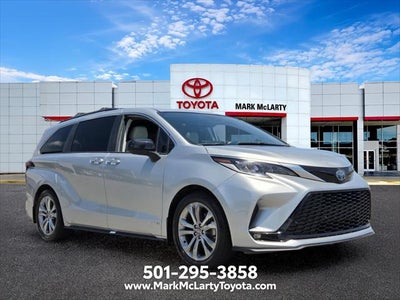 2021 Toyota SIENNA XSE XSE 7 Passenger