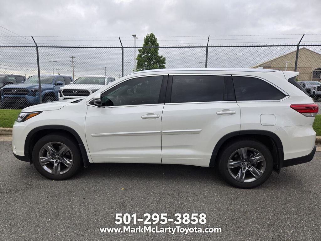 2019 Toyota Highlander Base