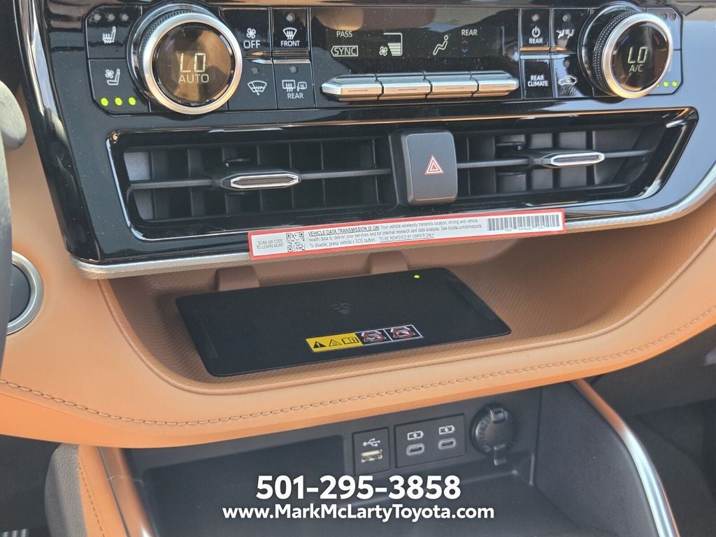 2026 Toyota Highlander Hybrid Platinum