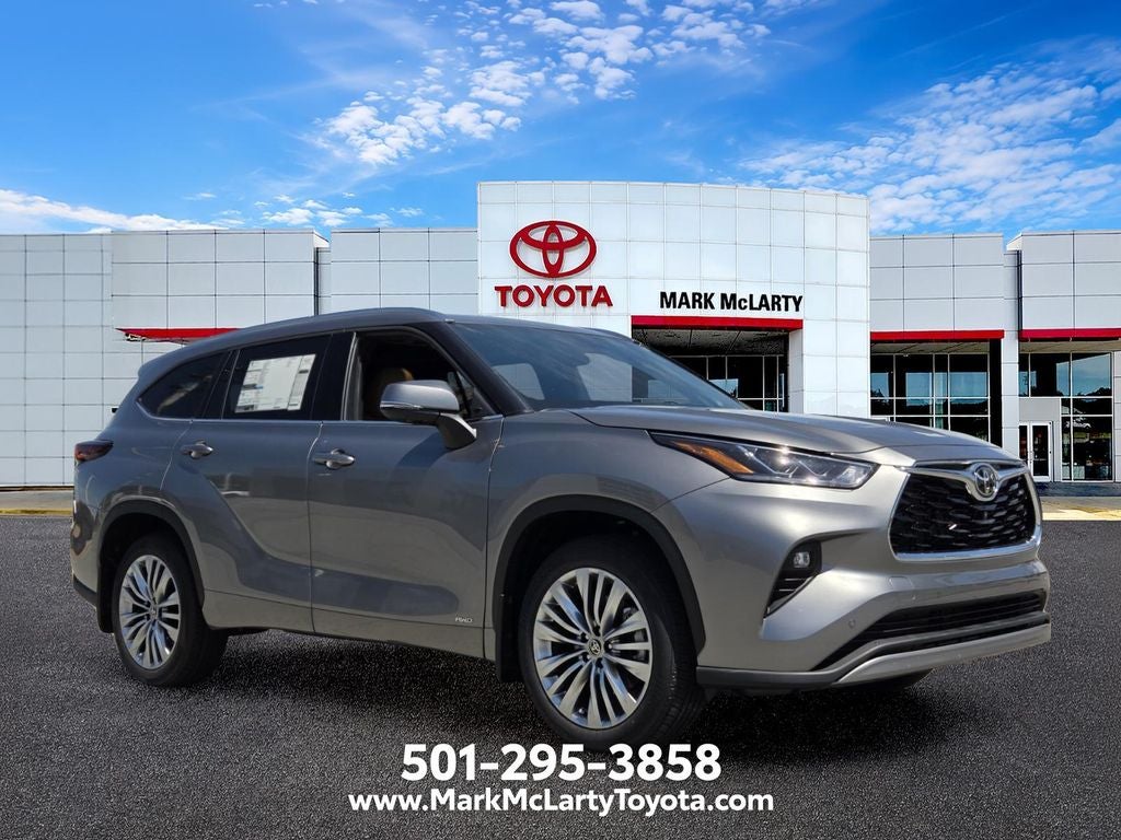 2026 Toyota Highlander Hybrid Platinum