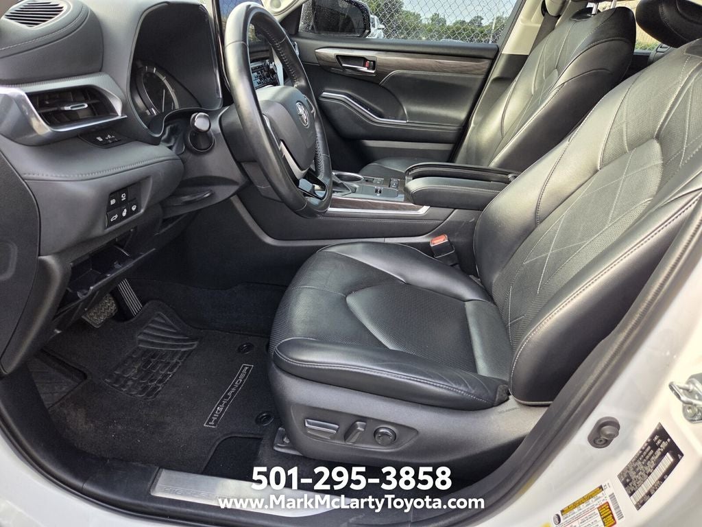 2022 Toyota Highlander Platinum