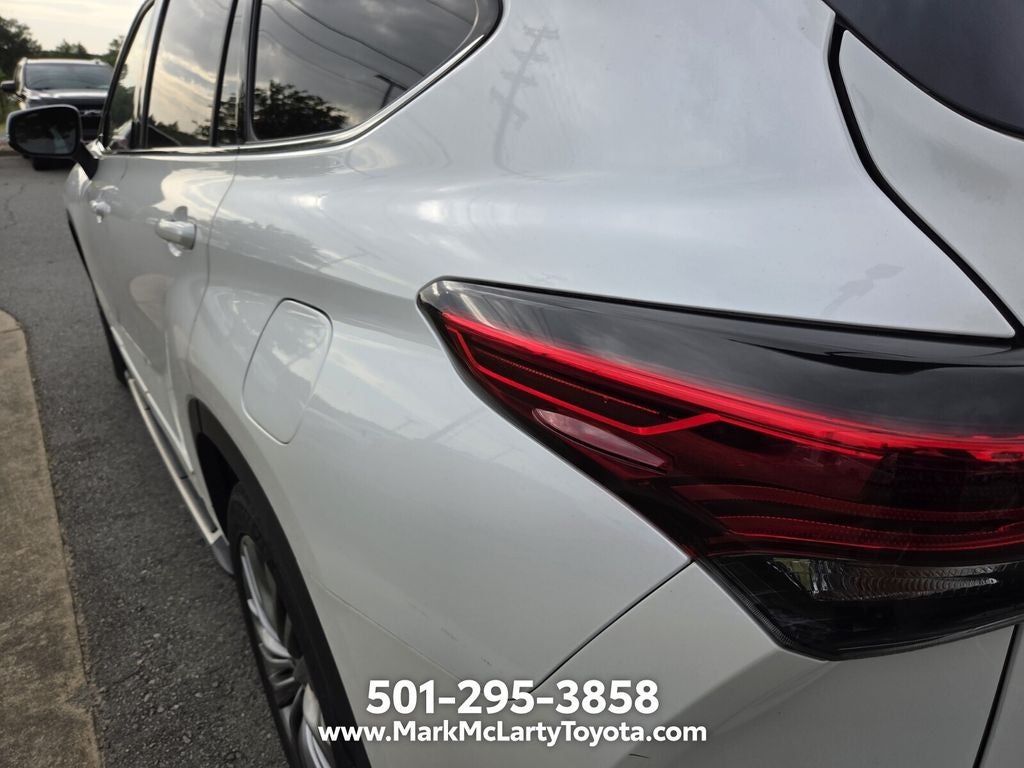 2021 Toyota Highlander Platinum