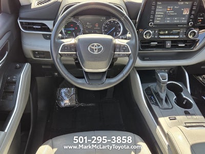 2022 Toyota HIGHLANDER HYBRD XLE