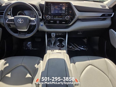 2022 Toyota HIGHLANDER HYBRD XLE