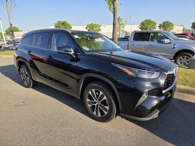 2022 Toyota HIGHLANDER HYBRD XLE