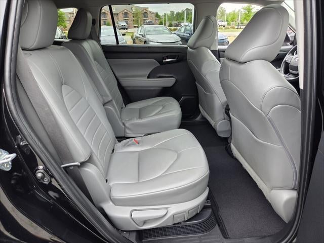 2022 Toyota HIGHLANDER HYBRD XLE
