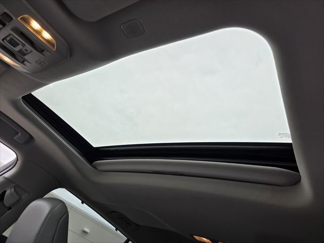 2022 Toyota HIGHLANDER HYBRD XLE