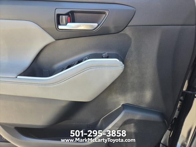 2022 Toyota HIGHLANDER HYBRD XLE
