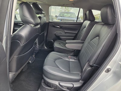 2022 Toyota HIGHLANDER HYBRD XLE