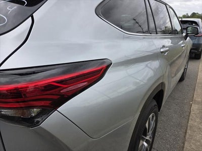2022 Toyota HIGHLANDER HYBRD XLE