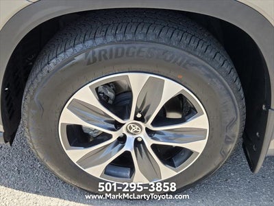 2026 Toyota Highlander Hybrid XLE